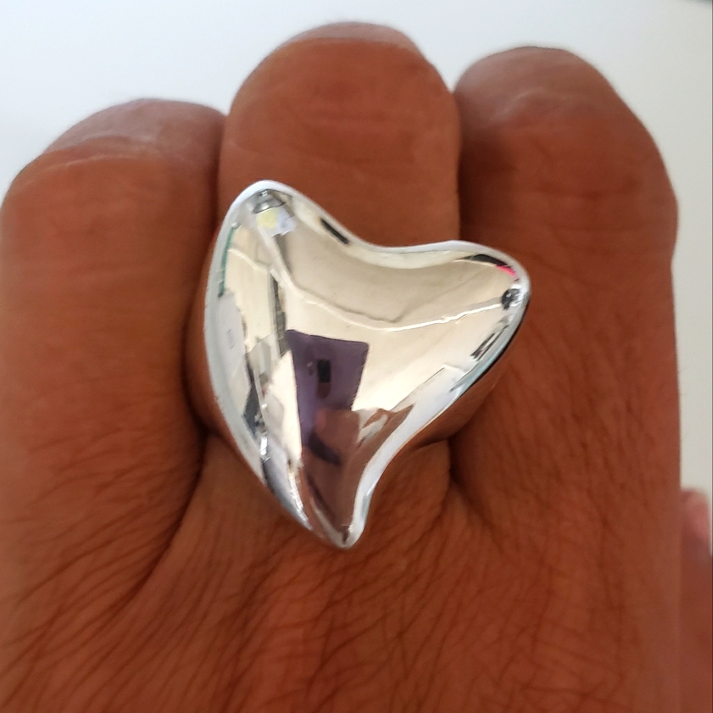 Sterling Silver Heart Comfort Ring Shiny Smooth Comfortable Bold NWOT